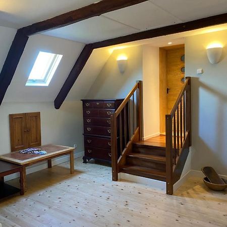Apartman Na Statku Miskovice  Ngoại thất bức ảnh