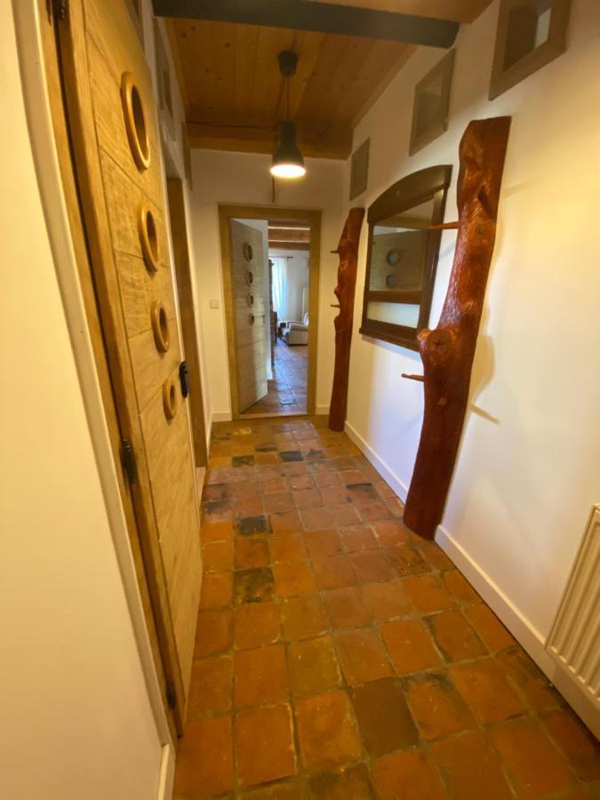 Apartman Na Statku Miskovice  Ngoại thất bức ảnh