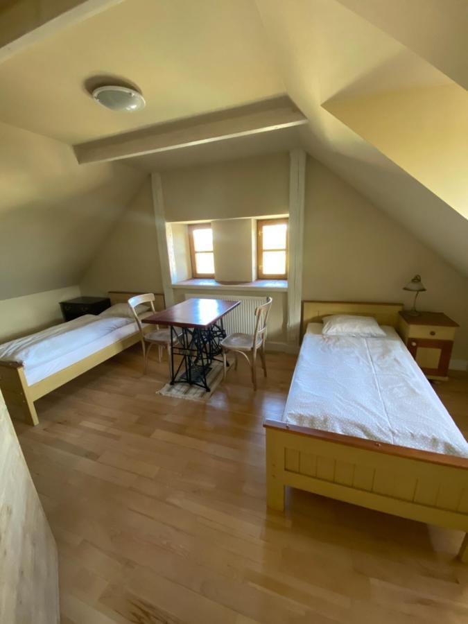 Apartman Na Statku Miskovice  Ngoại thất bức ảnh